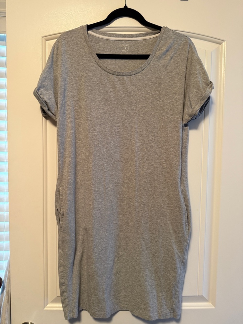 Everyday Heather Gray Scoop Neck Midi Dress